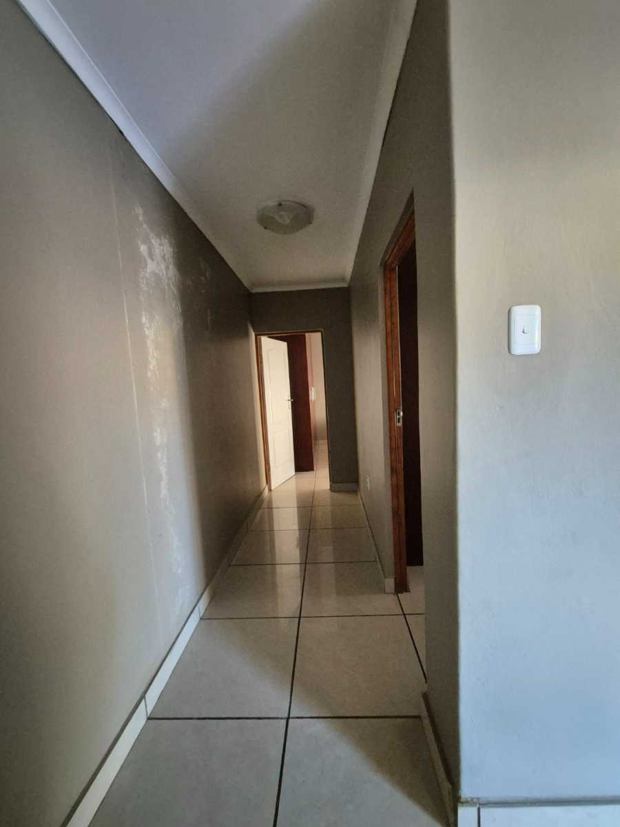 To Let 2 Bedroom Property for Rent in Universitas Ridge Free State